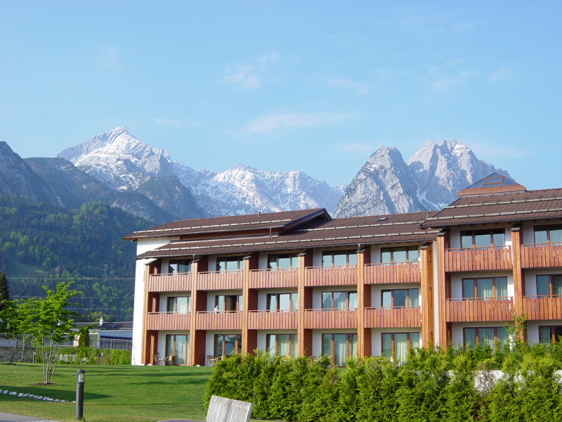 2007/04(April-May-Germany-Italy-Scotland)/11(Edelweiss-Bavaria)/2007-04-28 01-27-47.JPG